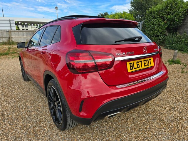 Mercedes-Benz GLA Class 1.6 Gla200 Sport Executive 7G-dct Euro 6 Ss 5 Black #18