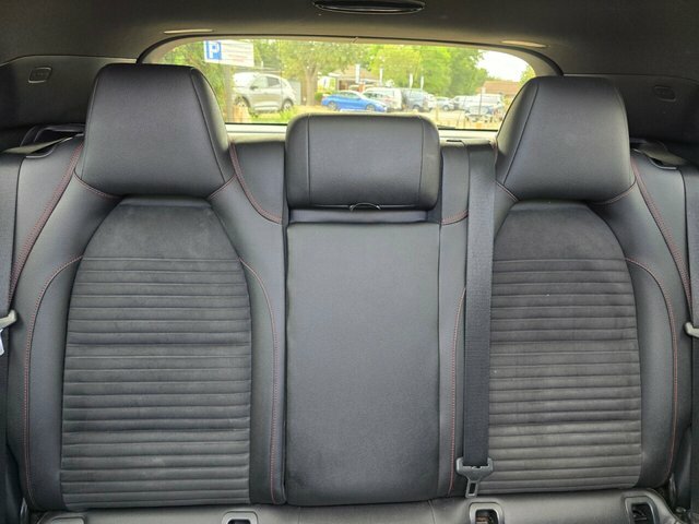 Mercedes-Benz GLA Class 1.6 Gla200 Sport Executive 7G-dct Euro 6 Ss 5 Black #51