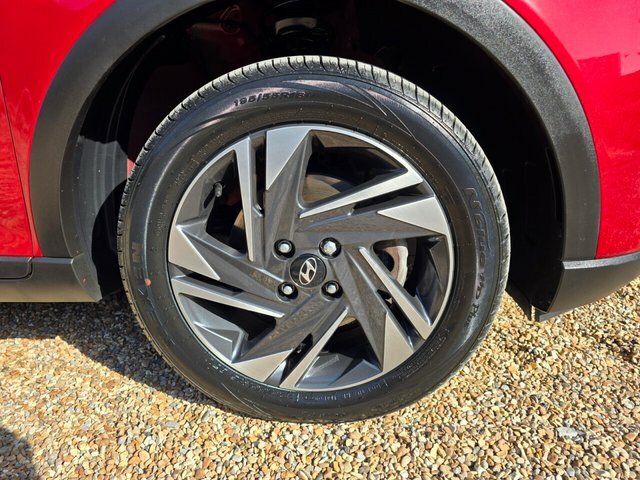 Hyundai Bayon T-gdi Mhev Se Connect Red #5