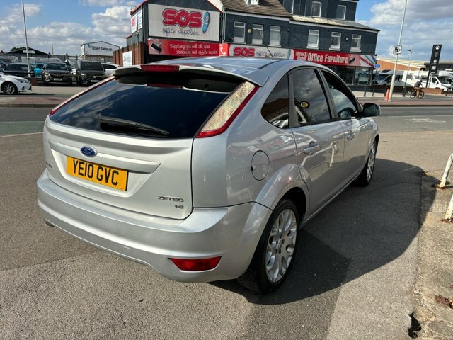 Ford Focus Hatchback YE10GVC Silver #4