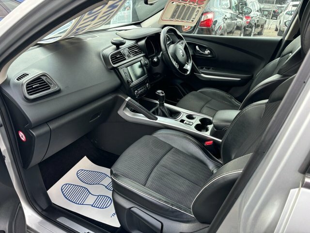 Renault Kadjar Suv HY18YXO Silver #6