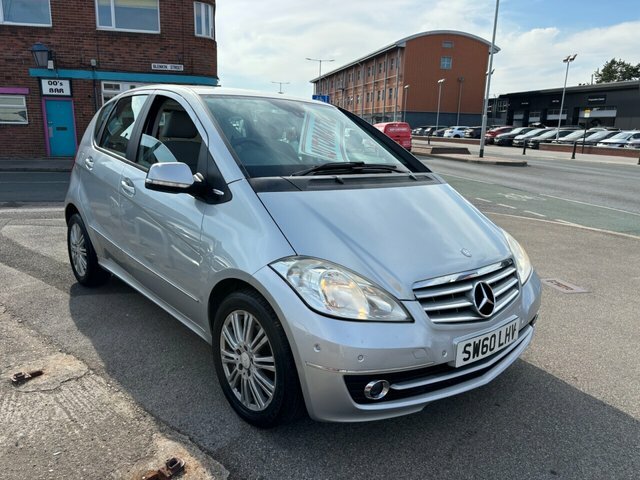 Mercedes-Benz A Class Hatchback 2.0 A160 Cdi Classic Se 201059 Silver #1