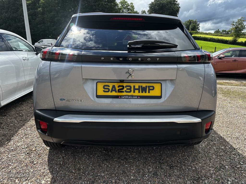 Peugeot e-2008 100Kw Allure Premium 50Kwh Grey #5