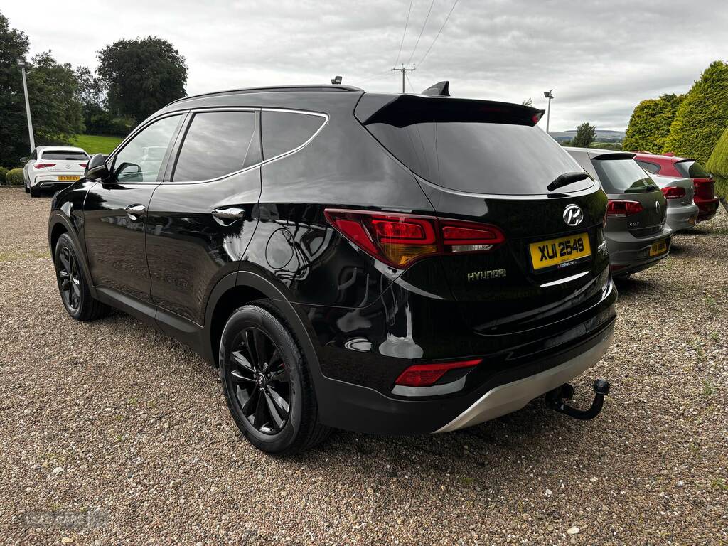 Hyundai Santa Fe 2.2 Crdi Blue Drive Premium 5 Seats Black #3
