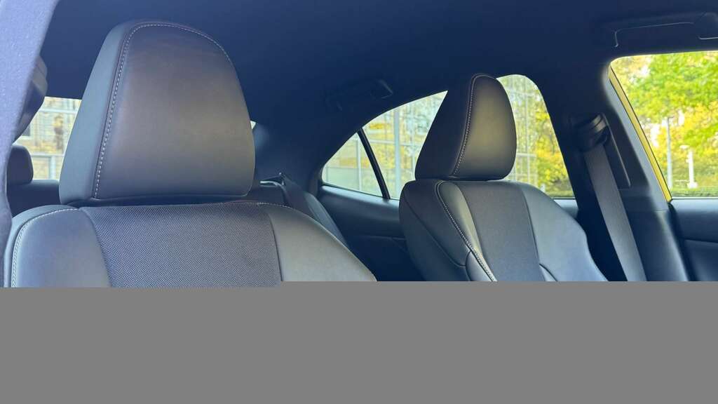 Lexus IS 300 2.5 F Sport Saloon Hybrid E-cvt Eur #5