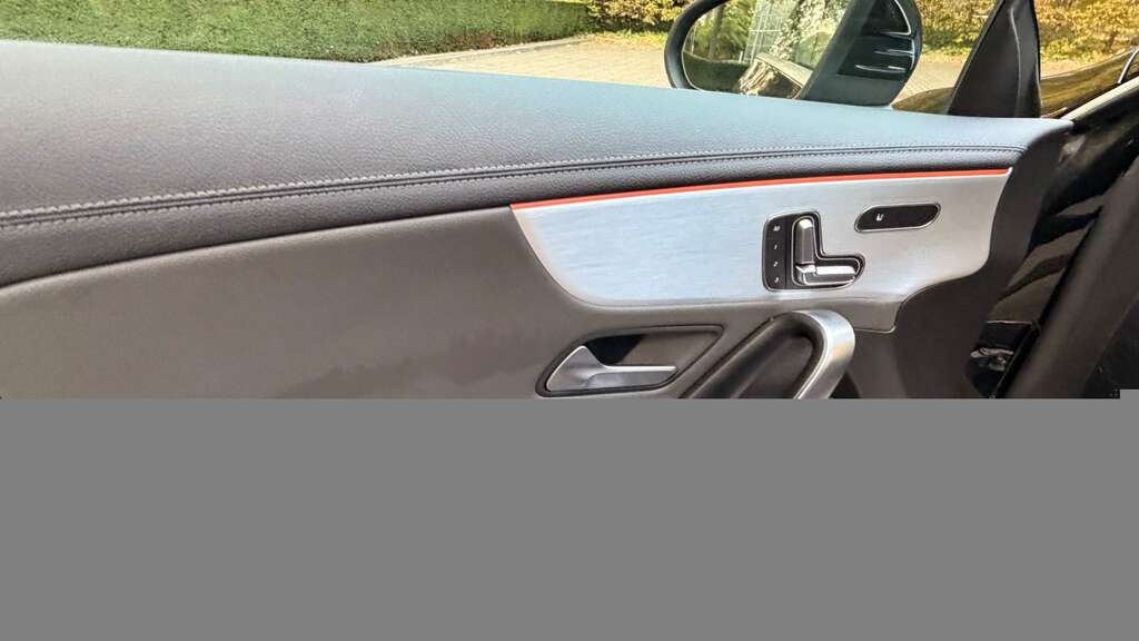Mercedes-Benz CLA Class 2.0 Cla 220 Amg Line Premium D Black #5