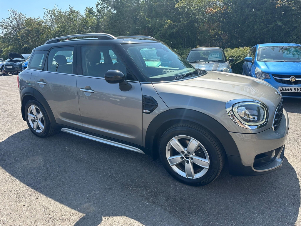 Mini Countryman 2.0 Cooper S Suv Euro 6 S S 192 White #1