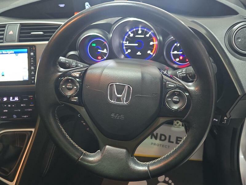 Honda Civic Civic 1.4 I-vtec Se Plus Navi Euro 6 Ss 5Dr15 Silver #15