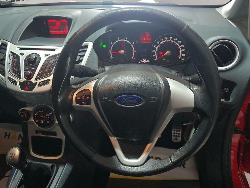 Ford Fiesta 1.25 Zetec Euro 5 White #16