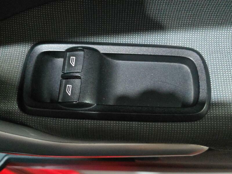Ford Fiesta 1.25 Zetec Euro 5 White #26