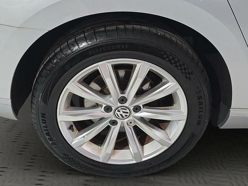 Volkswagen Passat 2.0 Tdi Se Business 150Ps Estate Silver #32