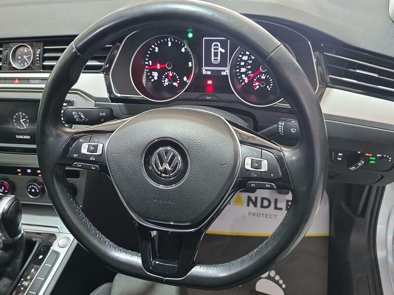 Volkswagen Passat 2.0 Tdi Se Business 150Ps Estate Silver #15