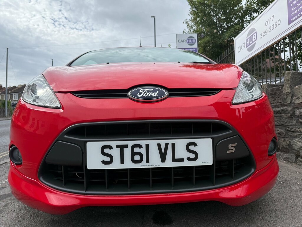 Ford Fiesta 1.6 Zetec S Hatchback 134 Gkm, Red #2