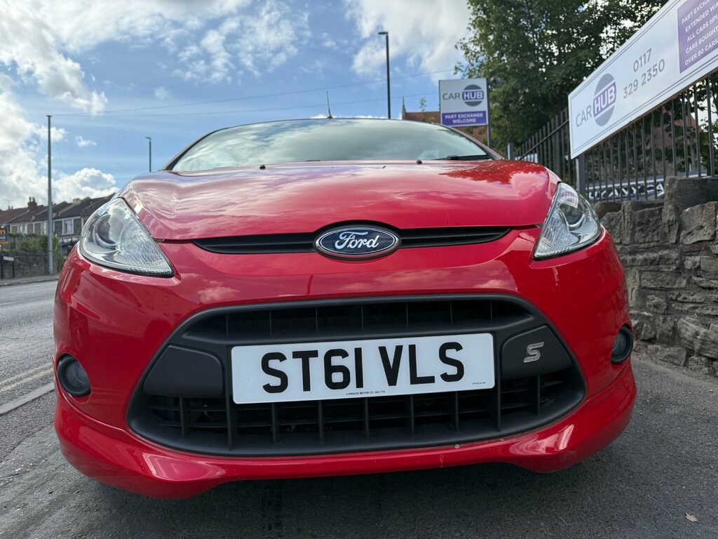 Ford Fiesta 1.6 Zetec S Hatchback 134 Gkm, Red #2