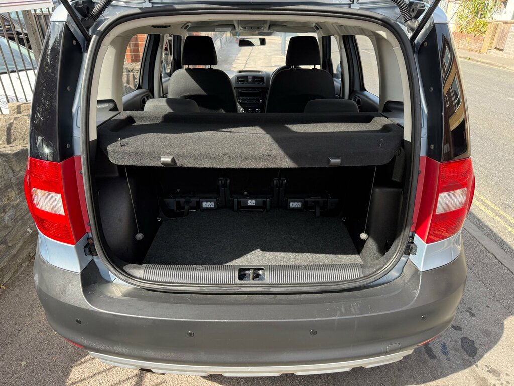 Skoda Yeti Yeti Se Tdi Cr Black #7