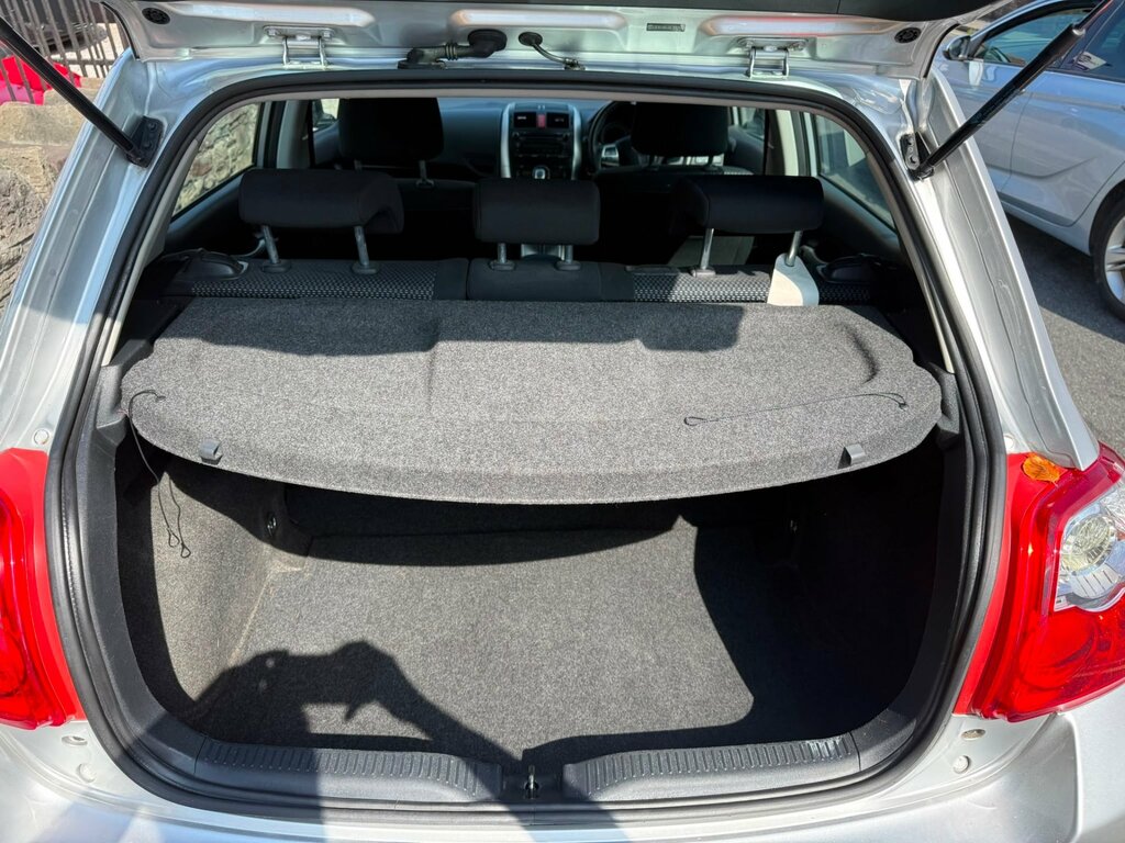 Toyota Auris 1.8 Vvt-h T4 Cvt Euro 5 Ss Silver #15