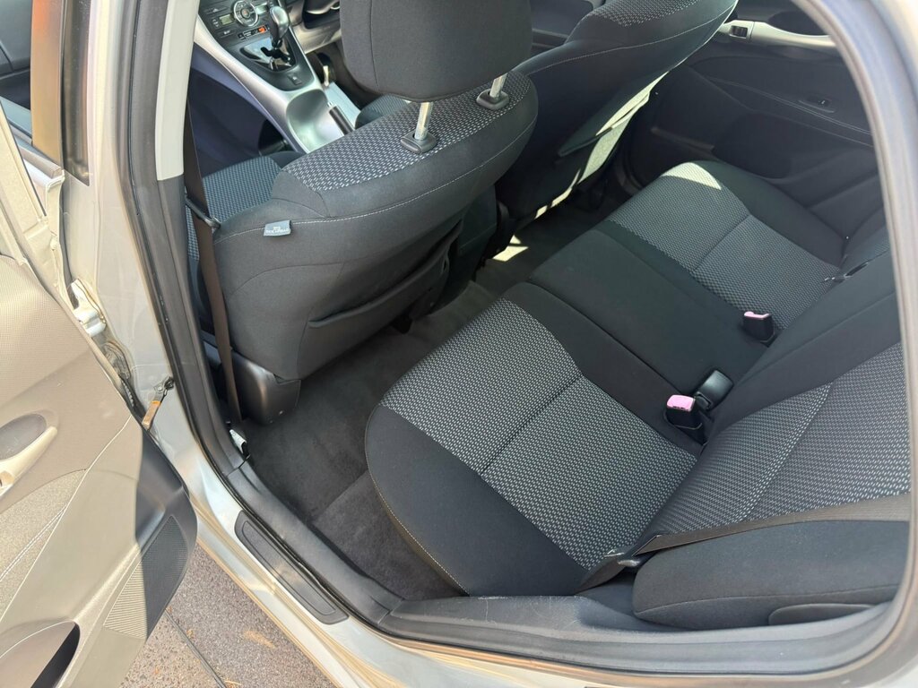 Toyota Auris 1.8 Vvt-h T4 Cvt Euro 5 Ss Silver #7