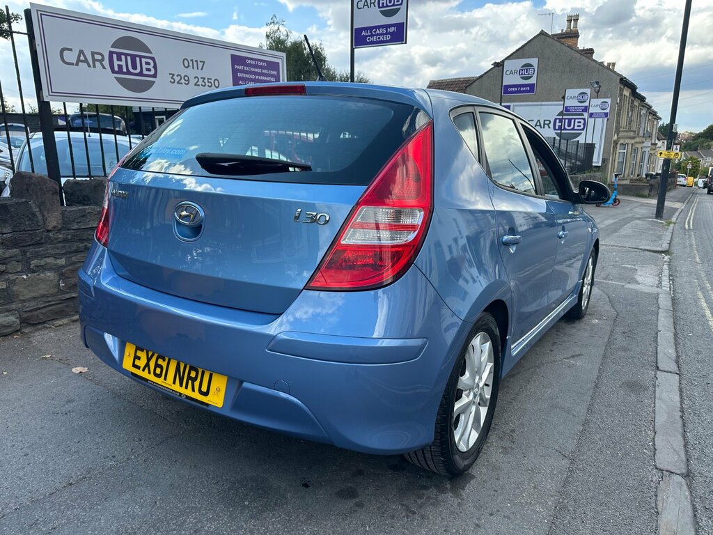 Hyundai I30 1.4 Comfort Hatchback Euro 5 10 EX61NRU Blue #6
