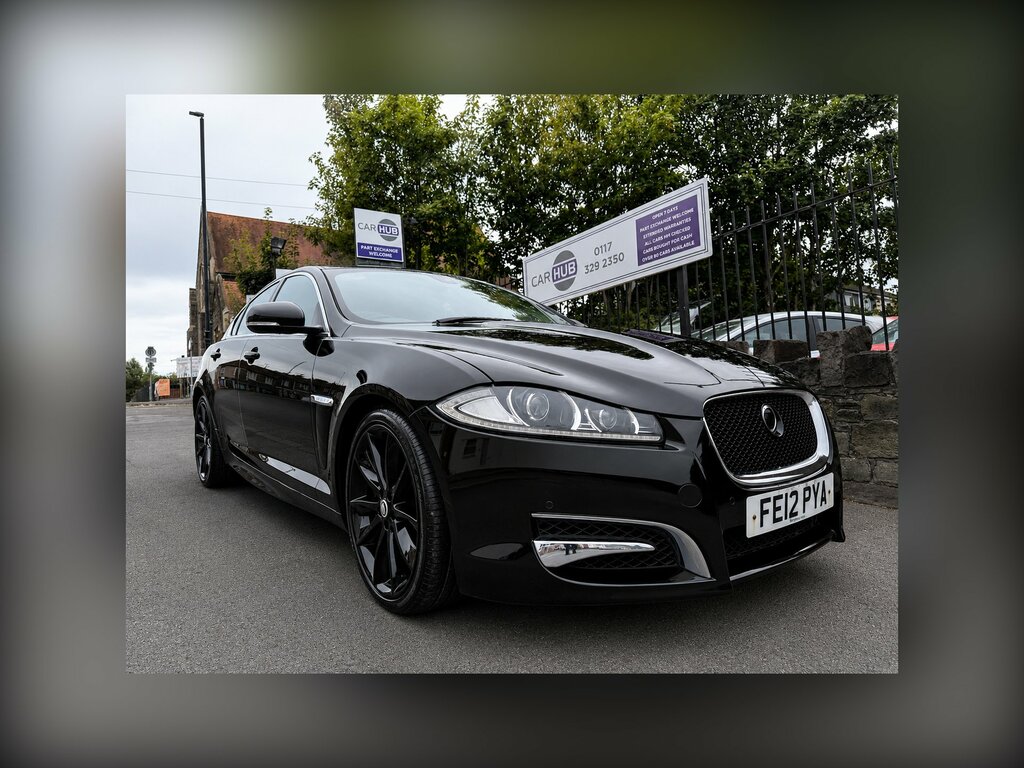 Jaguar XF 3.0D S V6 Portfolio Saloon Euro 5 Black