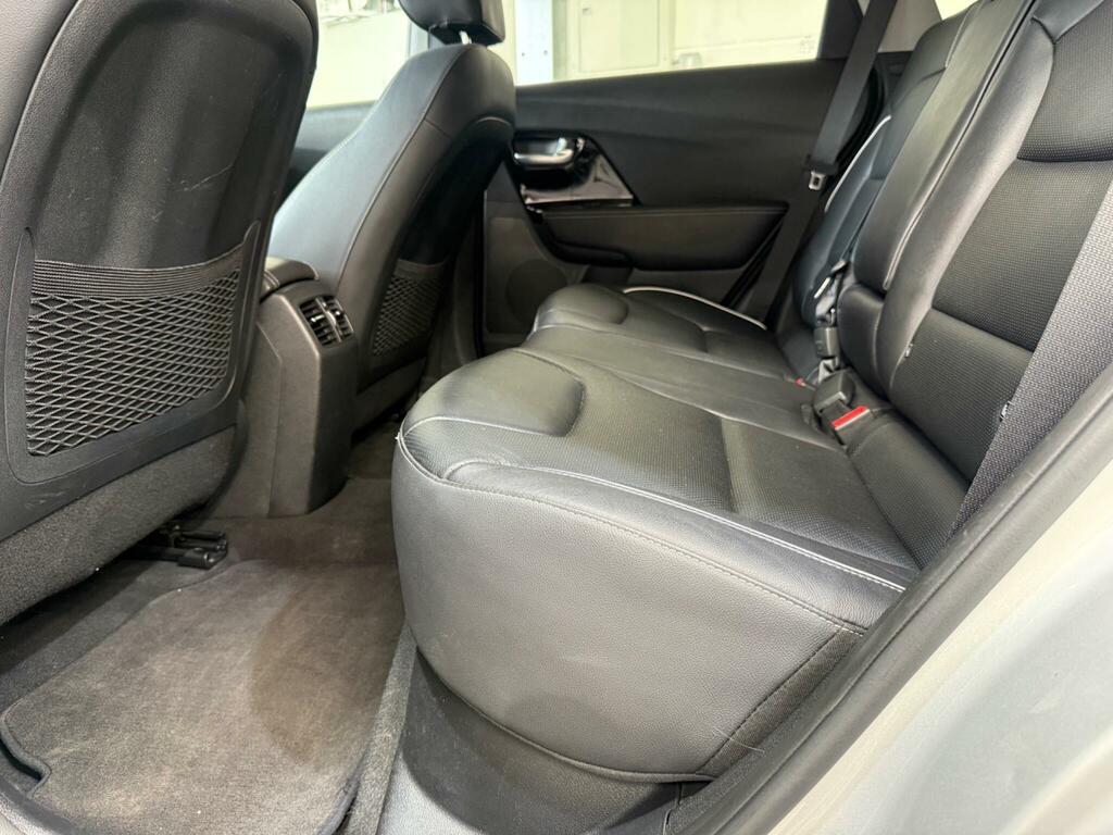 Kia Niro 1.6 Gdi Hybrid 3 Dct - Suv 5 Seats White #33