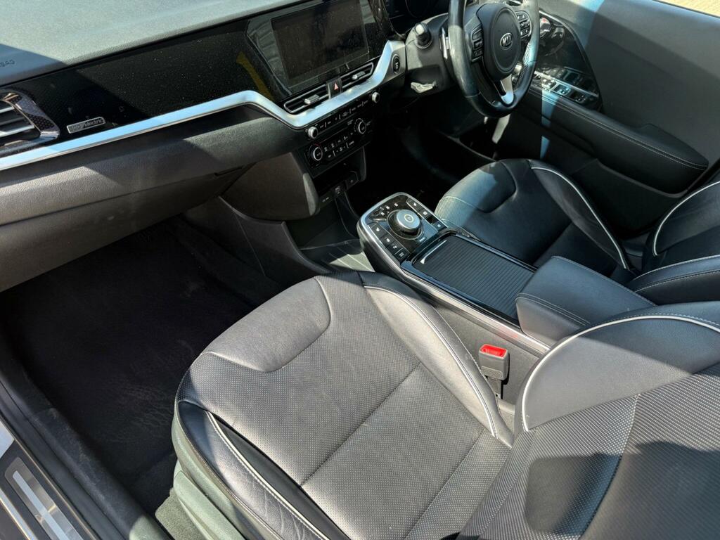Kia Niro 1.6 Gdi Hybrid 3 Dct - Suv 5 Seats White #16