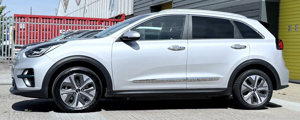 Kia Niro 1.6 Gdi Hybrid 3 Dct - Suv 5 Seats White #8