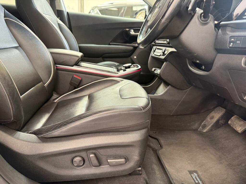 Kia Niro 1.6 Gdi Hybrid 3 Dct - Suv 5 Seats White #31