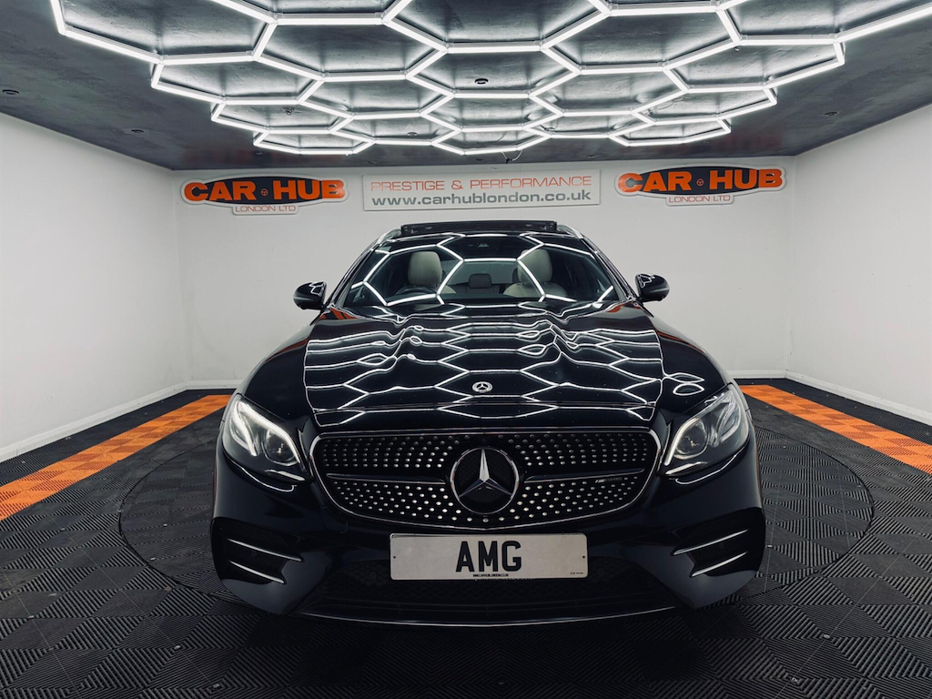 Mercedes-Benz E Class 3.0 Biturbo Mhev Eq Boost Amg Premium Plus Spds Black #2