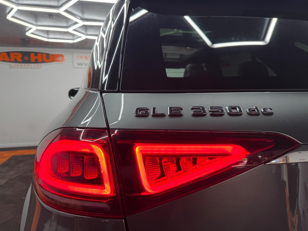 Mercedes-Benz GLE Class Gle 350 Amg Line Premium De 4Matic Grey #33