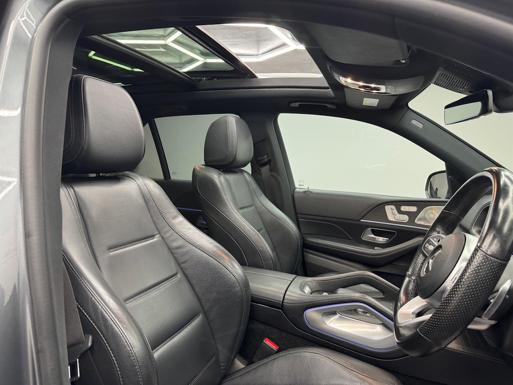 Mercedes-Benz GLE Class Gle 350 Amg Line Premium De 4Matic Grey #40