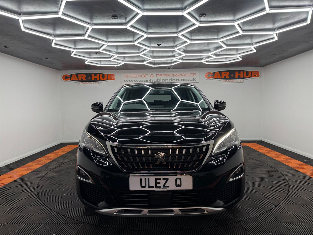 Peugeot 3008 1.2 Puretech Allure Eat Euro 6 Ss Black #2