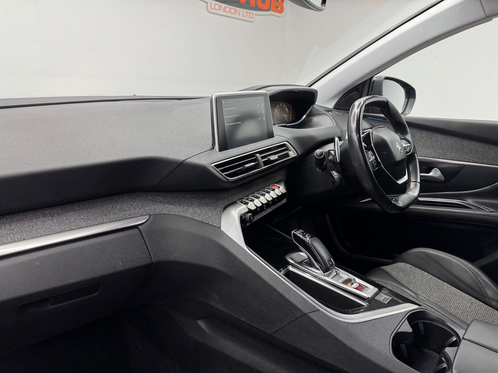 Peugeot 3008 1.6 Bluehdi Ss Active 120 Bhp Red #50