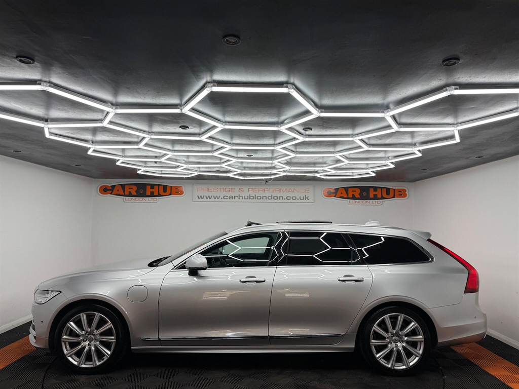 Volvo V90 2.0L D4 Inscription Estate Euro 6 Blue #26