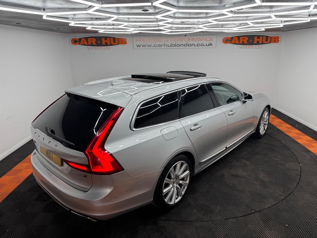 Volvo V90 2.0L D4 Inscription Estate Euro 6 Blue #25