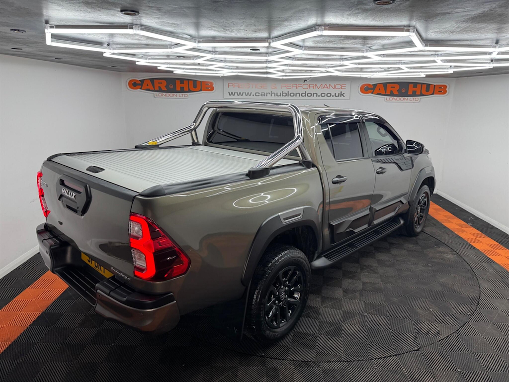 Toyota HILUX 2.4 D-4d Invincible Double Cab Pickup 4Wd Eur White #25