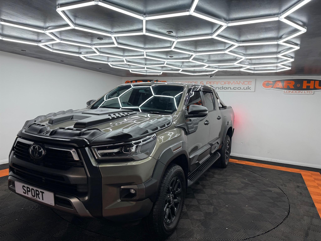 Toyota HILUX 2.4 D-4d Invincible Double Cab Pickup 4Wd Eur White #12