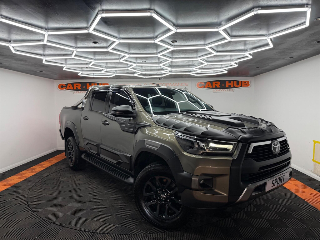 Toyota HILUX 2.8 D-4d Invincible X 4Wd Euro 6 Ss Brown