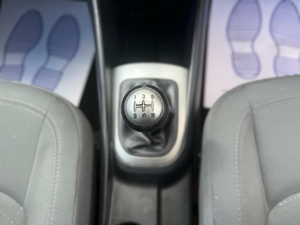 Kia RIO 1.25 1 Air Euro 5 White #21