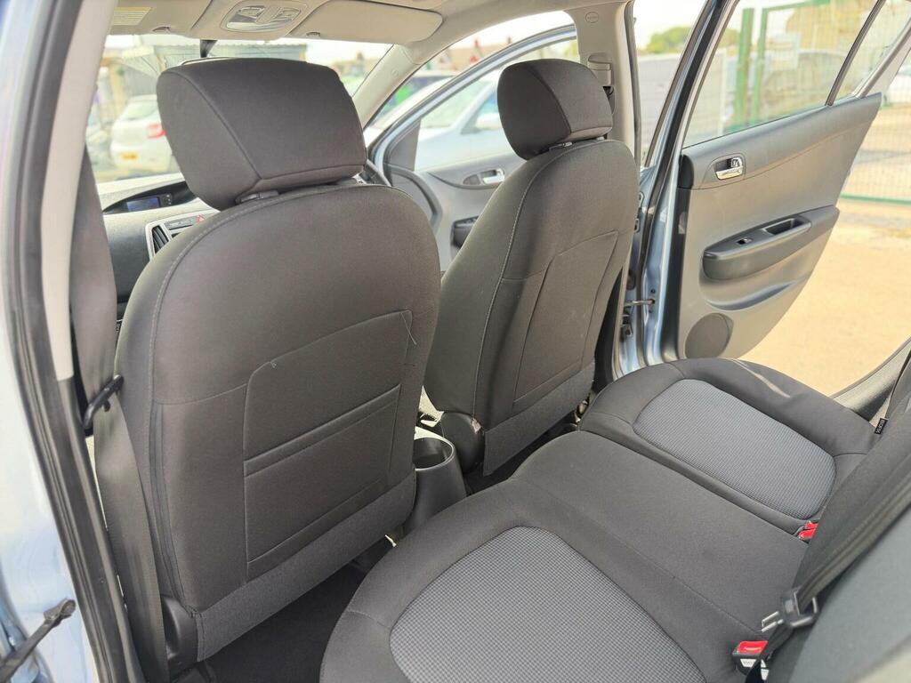 Hyundai I20 2012 Hyundai I20nbsp1.2 Style Euro 5 35Tax Grey #23