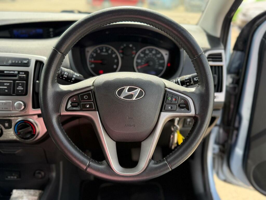 Hyundai I20 2012 Hyundai I20nbsp1.2 Style Euro 5 35Tax Grey #49