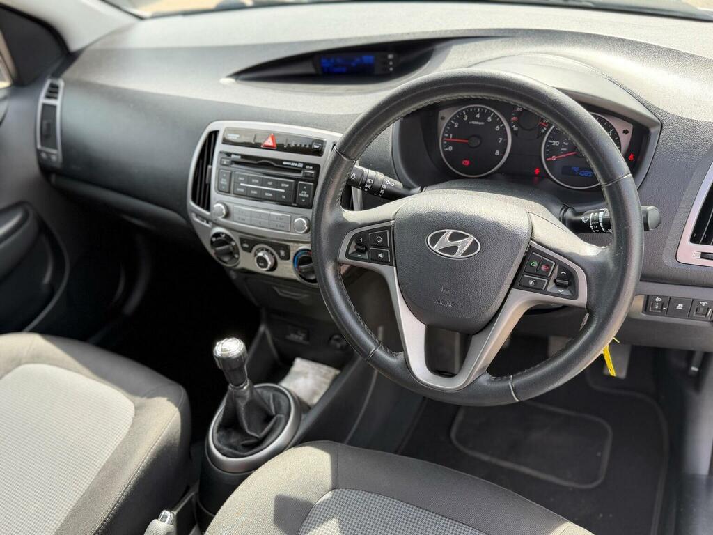 Hyundai I20 2012 Hyundai I20nbsp1.2 Style Euro 5 35Tax Grey #20