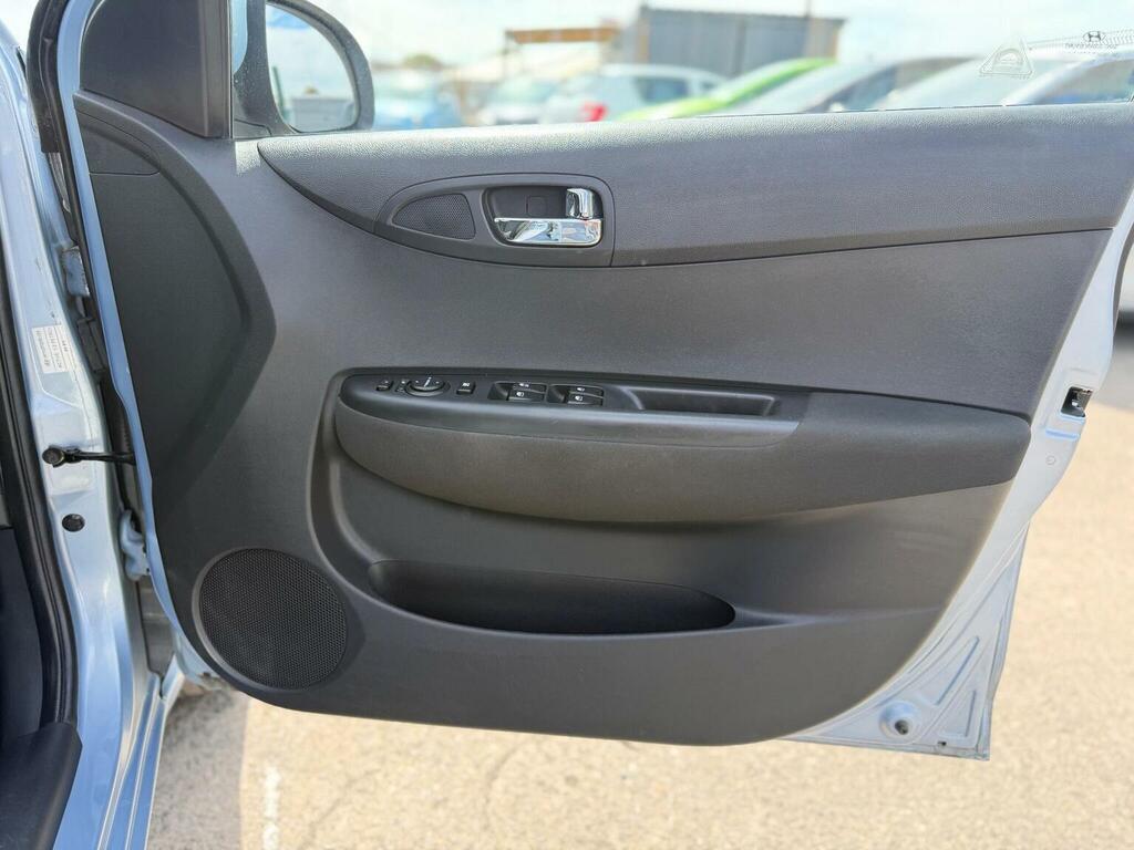 Hyundai I20 2012 Hyundai I20nbsp1.2 Style Euro 5 35Tax Grey #39