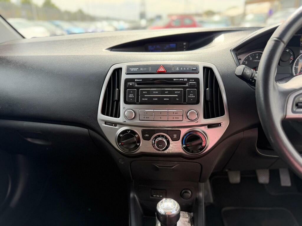 Hyundai I20 2012 Hyundai I20nbsp1.2 Style Euro 5 35Tax Grey #55