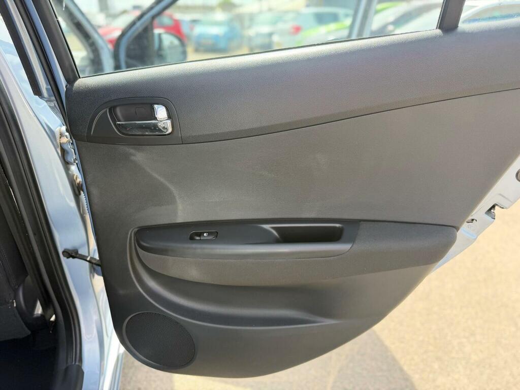 Hyundai I20 2012 Hyundai I20nbsp1.2 Style Euro 5 35Tax Grey #36