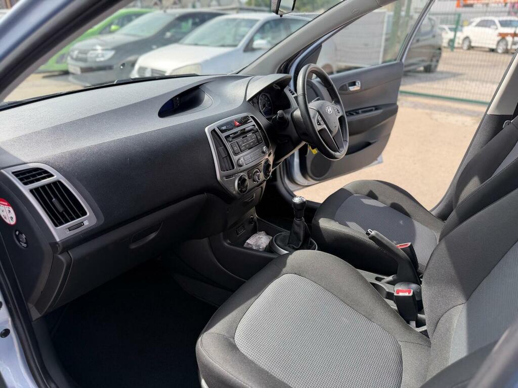 Hyundai I20 2012 Hyundai I20nbsp1.2 Style Euro 5 35Tax Grey #50