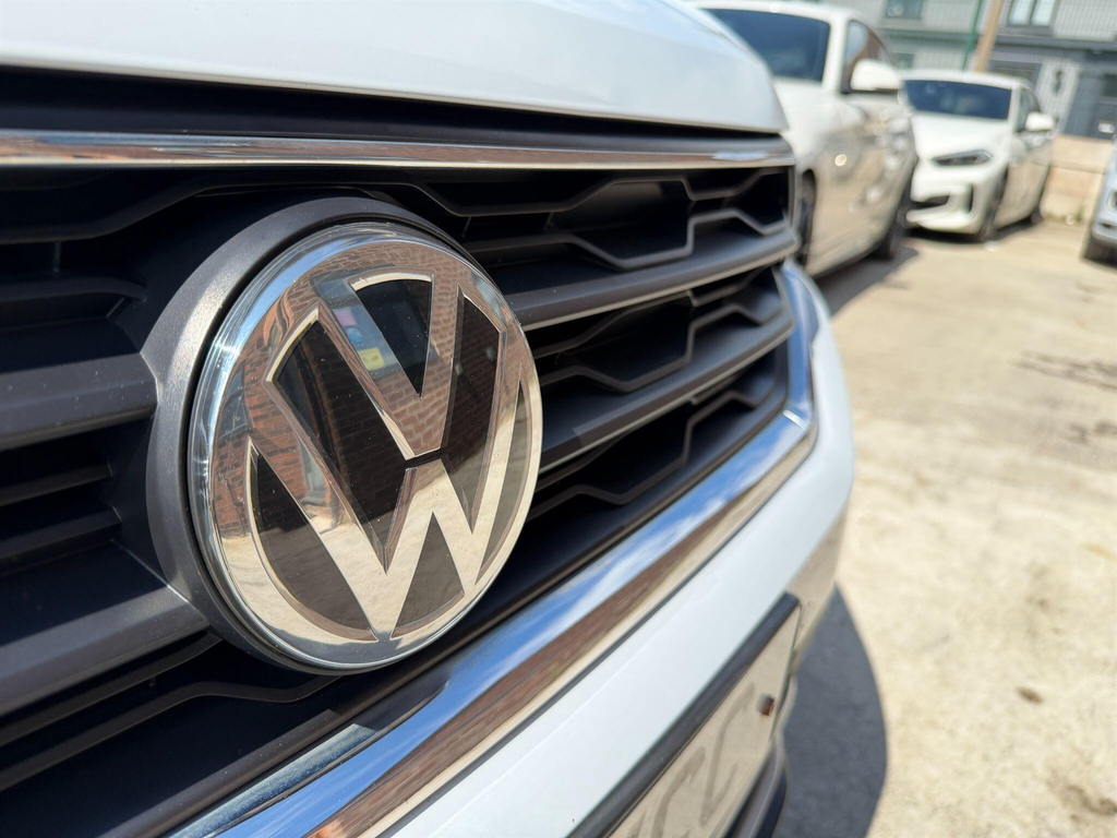 Volkswagen T-Roc 1.5 Tsi Evo R-line Dsg Euro 6 Ss Silver #5