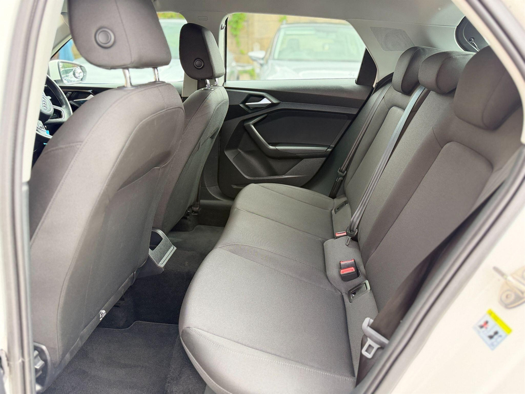 Audi A1 1.0 Tfsi 25 Sport Sportback Euro 6 Ss White #41