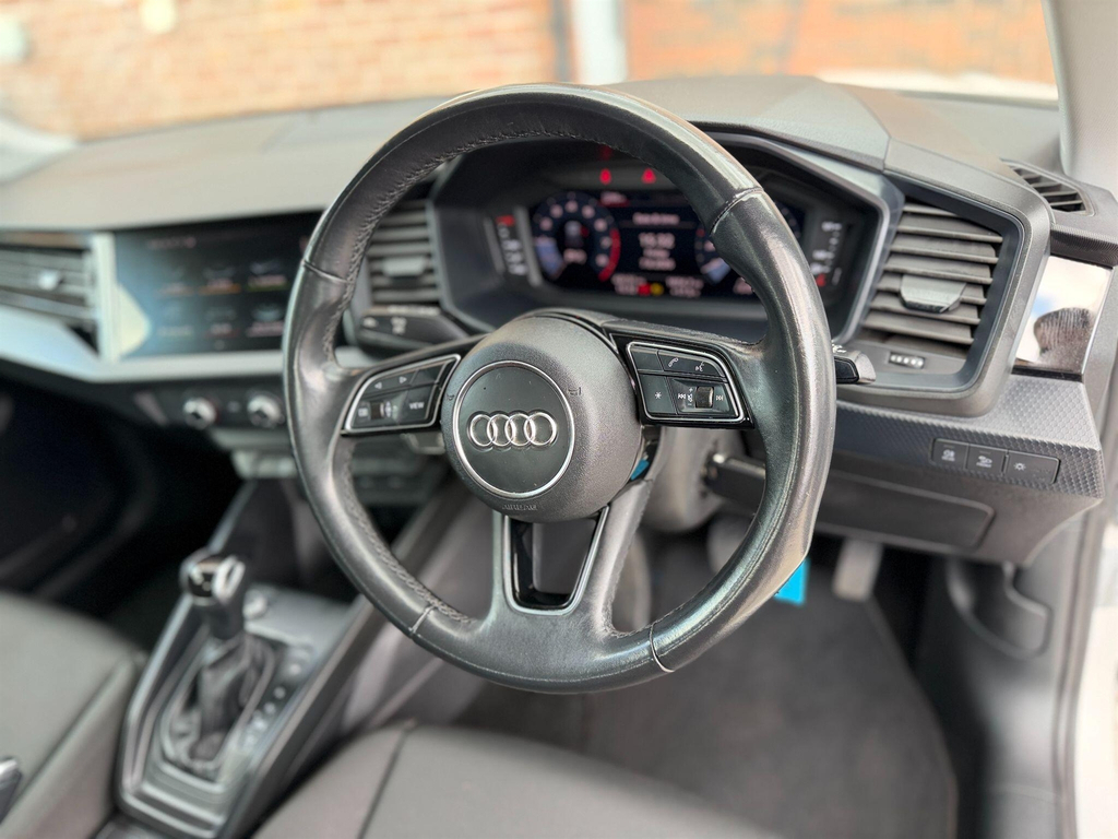 Audi A1 1.0 Tfsi 25 Sport Sportback Euro 6 Ss White #16