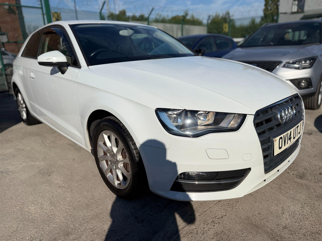 Audi A3 1.4 Tfsi Cod Se S Tronic Euro 6 Ss  #2