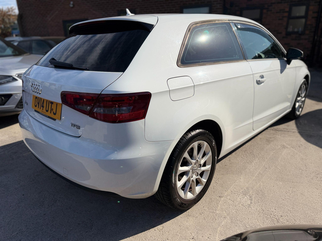 Audi A3 1.4 Tfsi Sport Sportback S Tronic Euro White #11